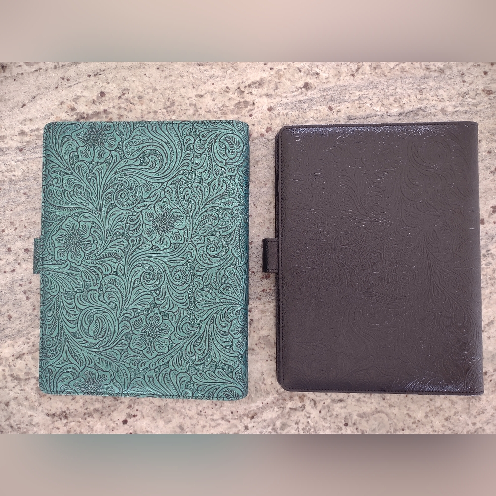 Embossed A5 Binders with Key Chain - Picture 2 of 15